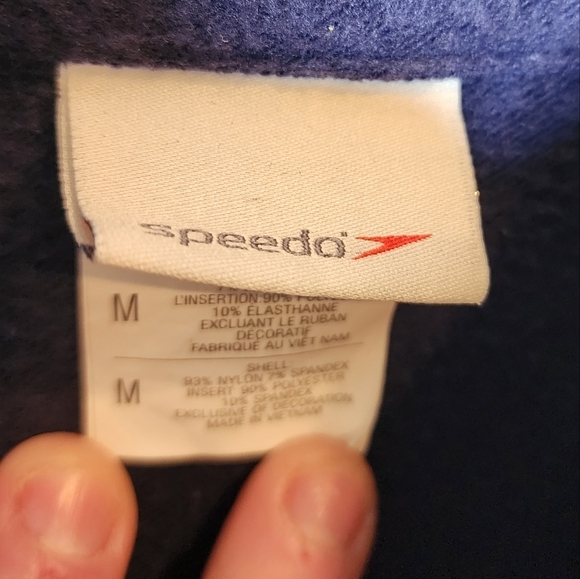Speedo soft shell jacket. Medium - Picture 2 of 16